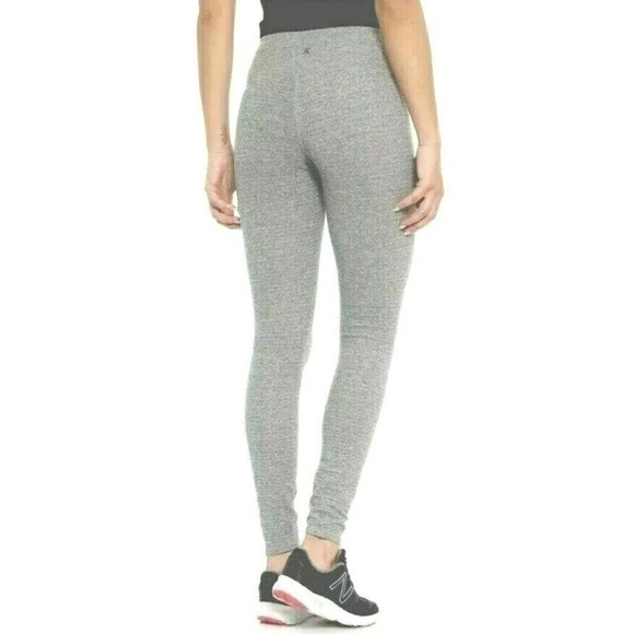 Kyodan ~Woman Sz TG/XL~ Light Gray Striped Print Yoga Active Capri Leggings NWOT - Picture 6 of 12